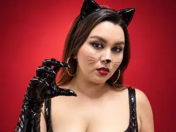 ChloeBelli  live sex cam