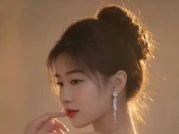 YueXiaoyue  live sex cam