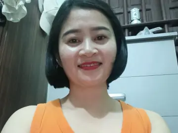 HueRina  live sex cam