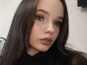 EbonieGowins  live sex cam