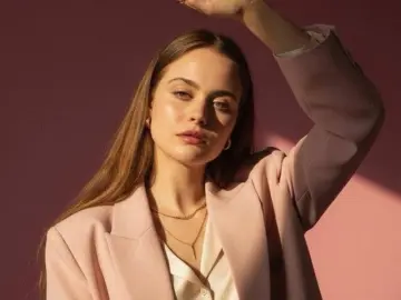 ArleneOpela  live sex cam