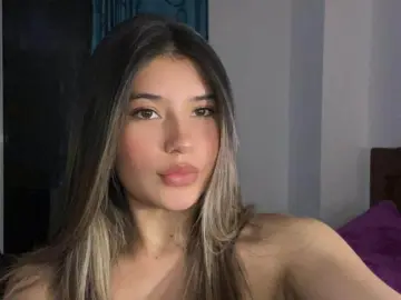 AmberDeccanto  live sex cam