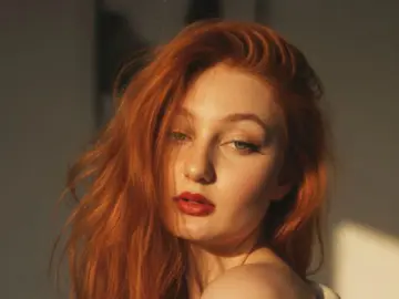 NicoleReds  live sex cam