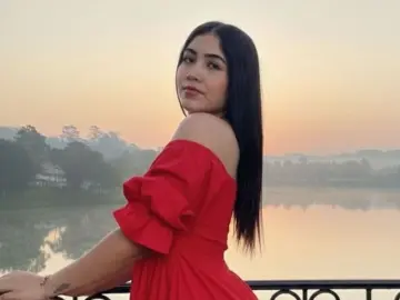 AmberJeners  live sex cam