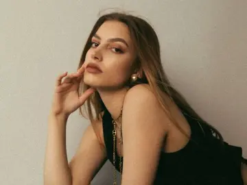 CorlissFadness  live sex cam