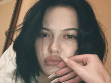 MaidaHoster  live sex cam