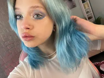ClaudiaMaysons  live sex cam