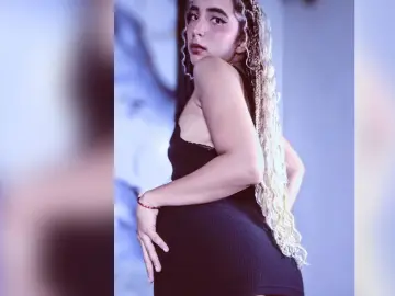 EmmaZanella  live sex cam
