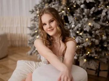 LiliLohan  live sex cam