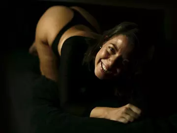 LisaLevine  live sex cam