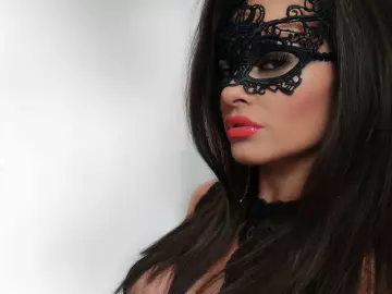 SerafinaDian  live sex cam