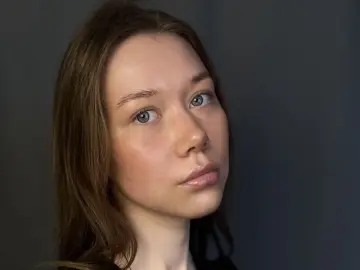 SalinaMeller  live sex cam