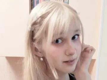 RosalieHouman  live sex cam