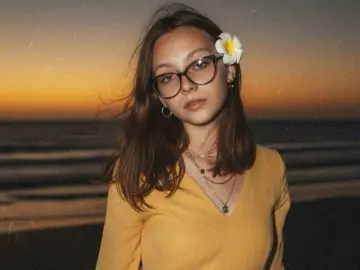 ShakitaKalama  live sex cam