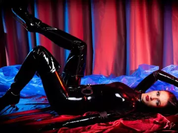 LunaMagistra  live sex cam