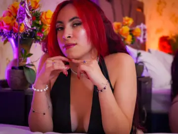 AnyaUlsen  live sex cam