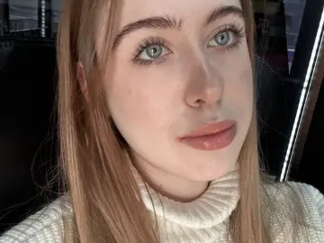 SophiaToornet  live sex cam