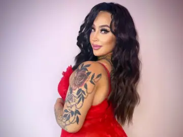 SharlinMoreva  live sex cam