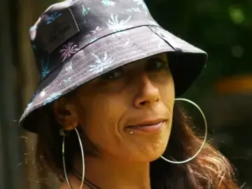 MayaSilverstone  live sex cam