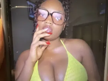 MakyDina  live sex cam