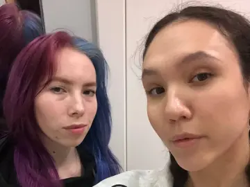 GillianAndGlenna  live sex cam