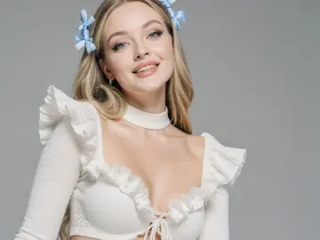 AdelinaKael  live sex cam