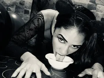 IsabellaMontgome  live sex cam
