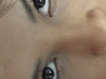 VirelyaNova  live sex cam