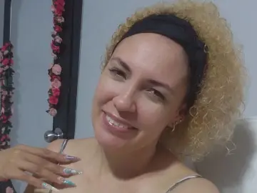 MireyaVidal  live sex cam