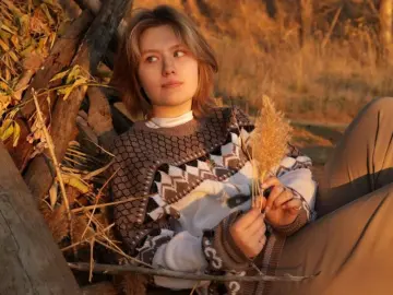 KennaKhum  live sex cam