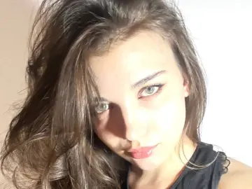 BriandaLudwic  live sex cam