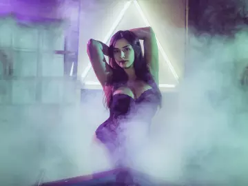 SuzyAmaya  live sex cam