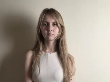 CrissyLescano  live sex cam