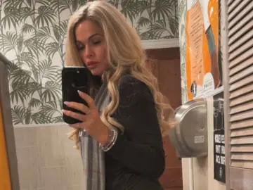 KellyScottish  live sex cam