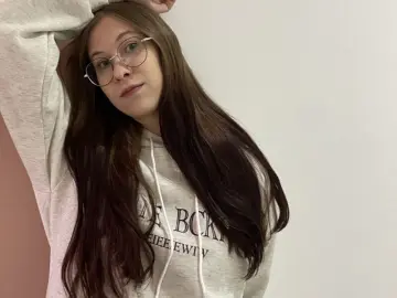 LaunaRechtzigel  live sex cam