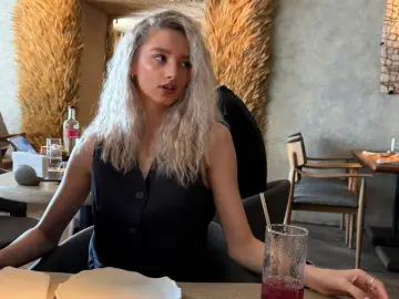 LavernVink  live sex cam