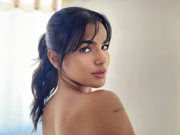 KendallMyer  live sex cam