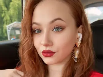 LatiaEld  live sex cam