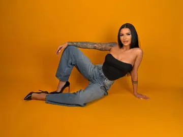 Diane  live sex cam