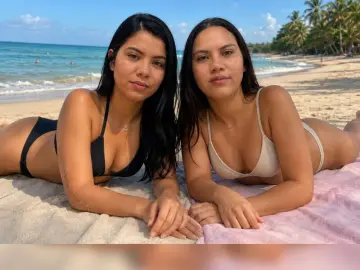 NinaAndTianah  live sex cam