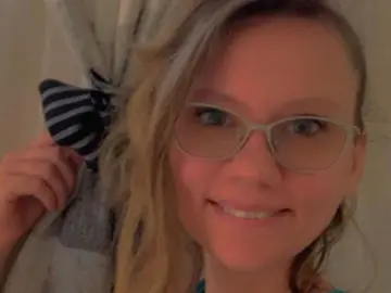 LiluRosey  live sex cam