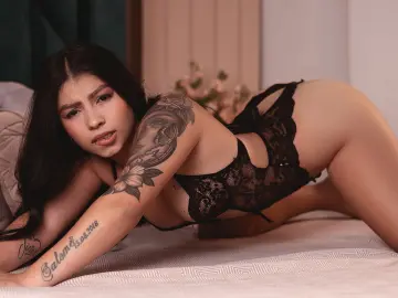 MaiaGray  live sex cam
