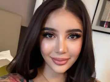 LucciaSantos  live sex cam