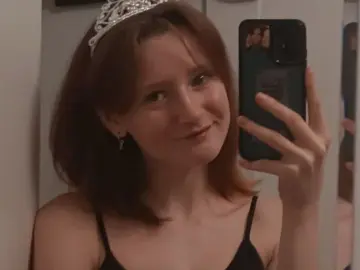 MalloryGray  live sex cam