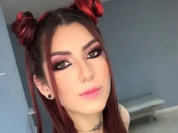 LucyLunas  live sex cam