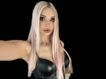 CarlaKats  live sex cam