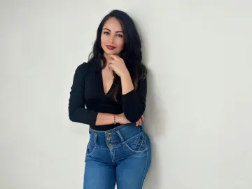 ToriBennett  live sex cam