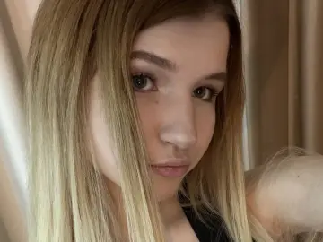 AraPosey  live sex cam