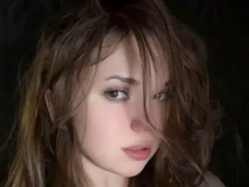 MIaViia  live sex cam