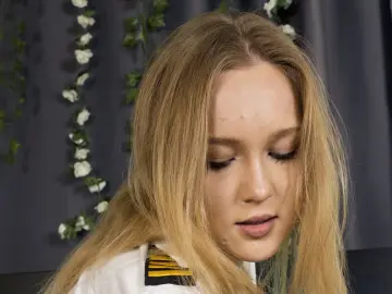 MabelleWahn  live sex cam